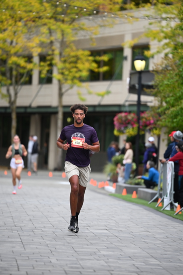 race_147339_335325_94138d8e-33c5-4733-af08-6d0485e514e8.jpg