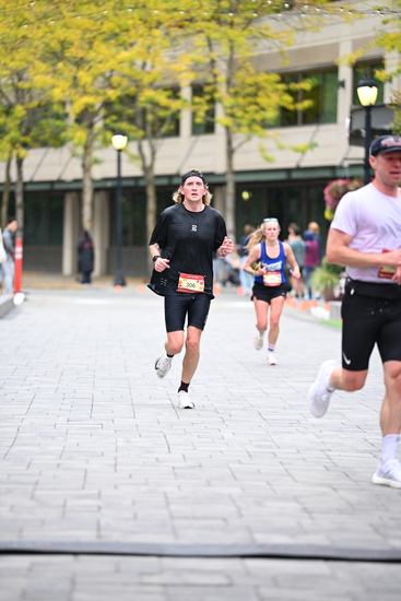 race_147339_335325_9413d2df-ba28-496f-b737-1dcc6c49ef4d.jpg