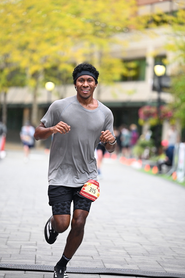 race_147339_335325_943a5eab-590e-4a69-bb6f-3a8231c9fc5d.jpg