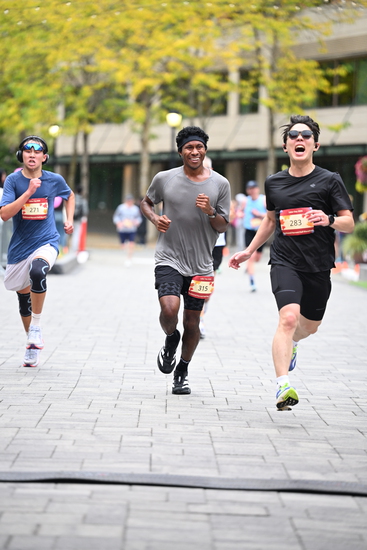 race_147339_335325_94bda668-0678-4562-ad63-2f2426b3b3b3.jpg