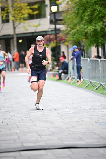 race_147339_335325_94c16290-d825-4179-aca2-154e0d58cc9a.jpg