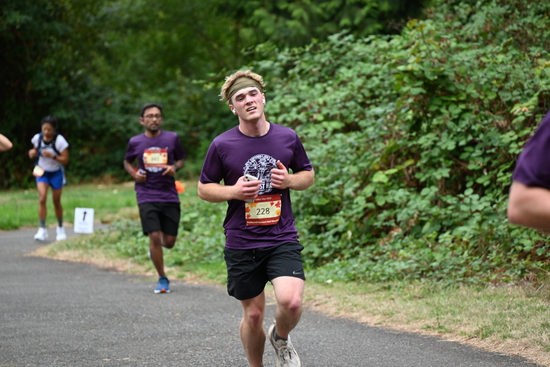 race_147339_335326_e2ccff27-b0fe-46f5-8f1b-e9dd21f82b59.jpg