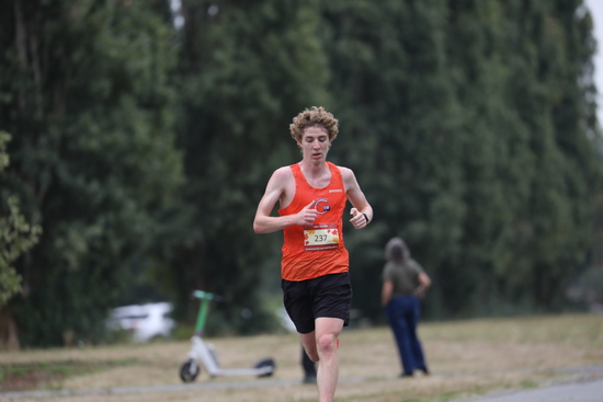 race_147339_335327_30778a0f-7dbc-40b9-88a0-925911cca46e.jpg
