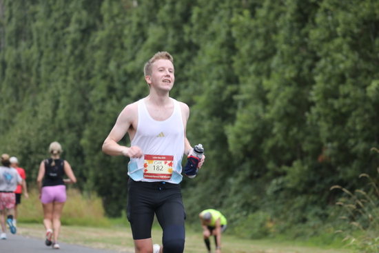 race_147339_335327_30b8bf0e-fe6f-42da-8be8-04554ad54c9e.jpg