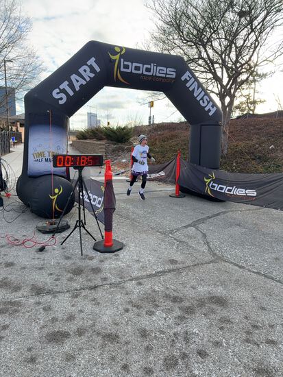 View Finish line in new tab