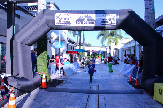View Beach Bum Timing finish line in new tab