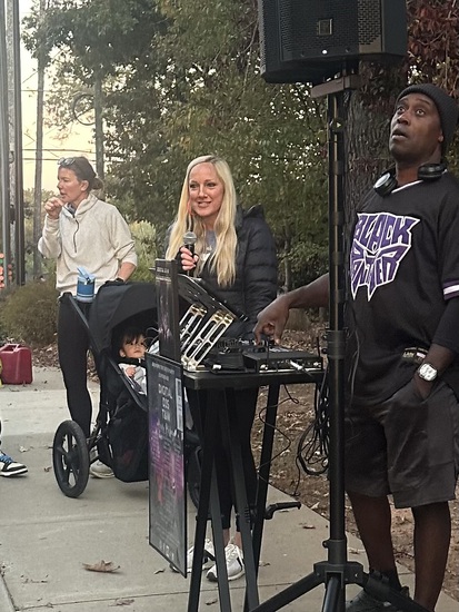 View Barbara’s Dunwoody Dash Photos in new tab