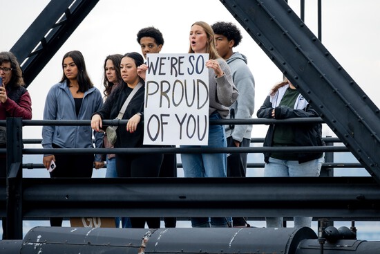 View Spectators in new tab
