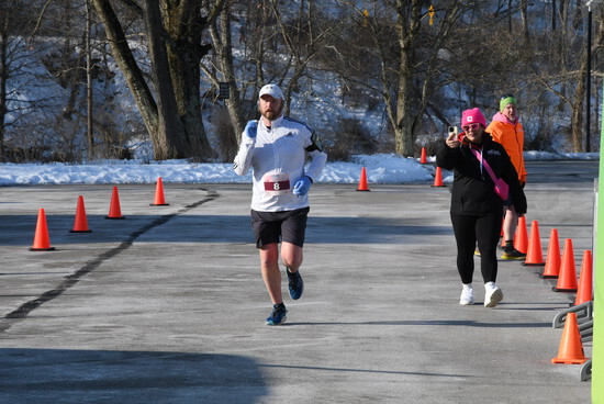 View Finish Line in new tab