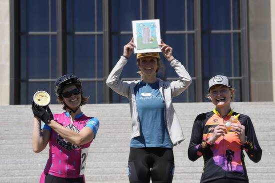 View Podiums in new tab