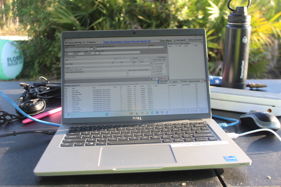 View Race Photos 2025 in new tab