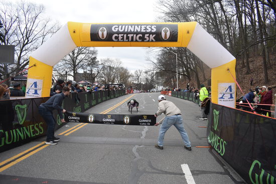 View Finish Line in new tab