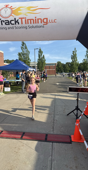 View Kids race in new tab