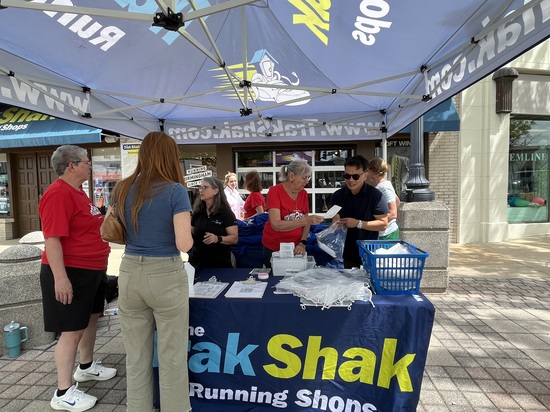 View Other Photos in new tab