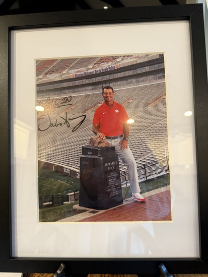 View Silent Auction Items in new tab