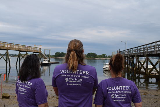 View 2026 | Volunteers in new tab
