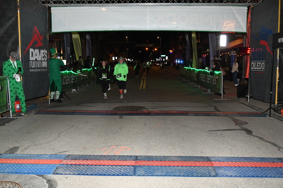 View Finish Line Photos in new tab