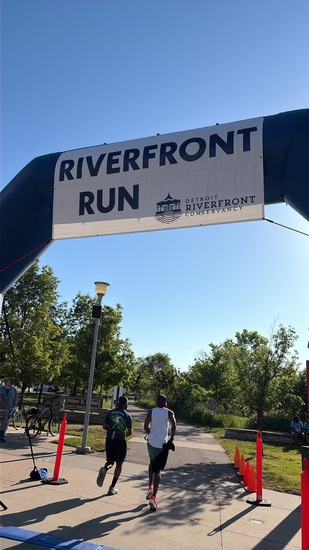 View Finish Line in new tab