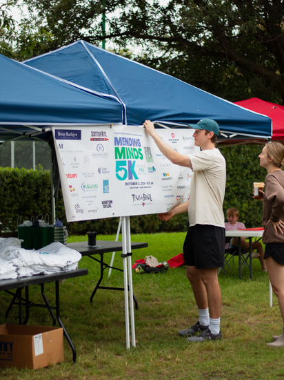 View 2026 Mending Minds 5K & 1-Mile Walk in new tab