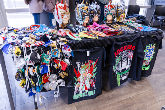 View Wrestling in new tab