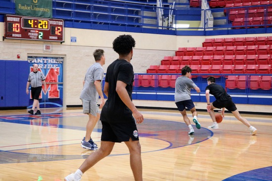 View 3 Point Competition & 3v3 Basketball Tournament Presented by: Baylor University in new tab