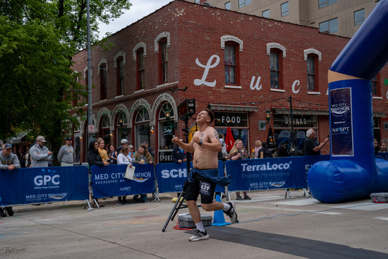 View Sunday Finish Line 2026 in new tab