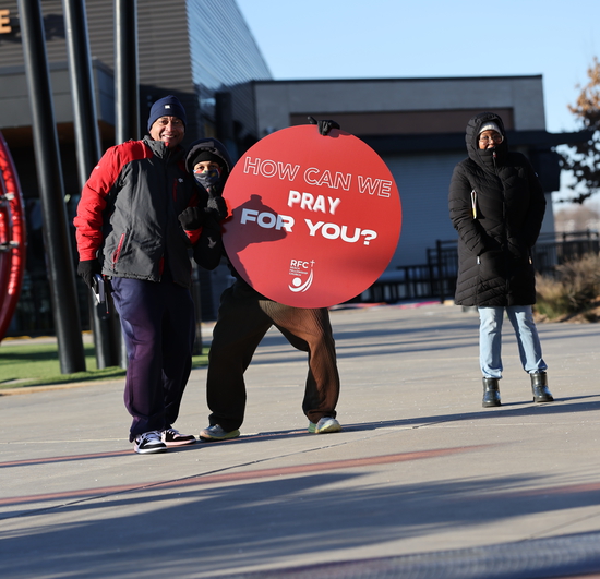 View Mid-Race in new tab