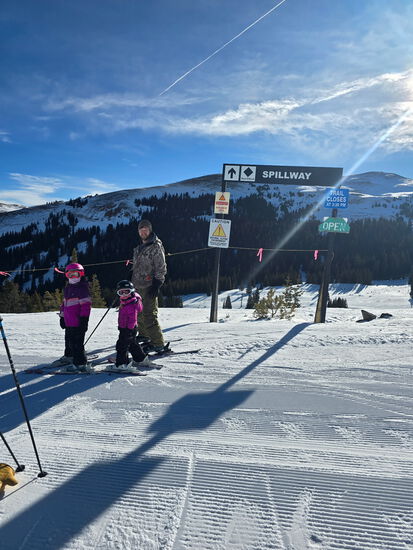 View photos in new tab