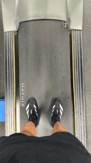 View photos in new tab