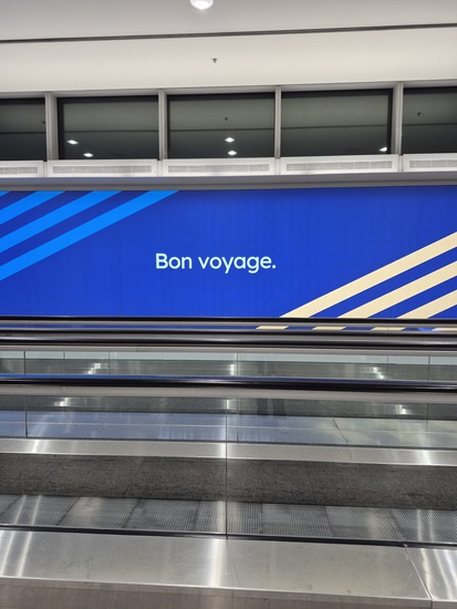 View photos in new tab