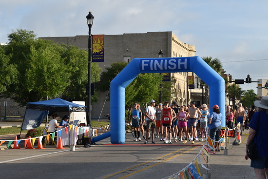 View Dolly Run 2026 in new tab