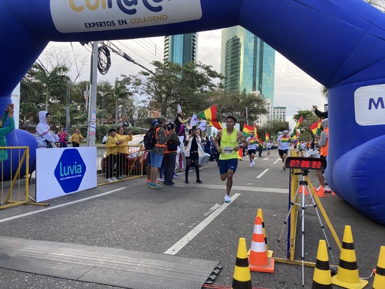 View Finish Line in new tab