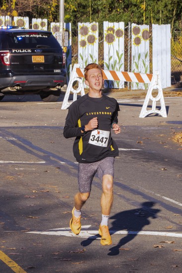 View Finish Line in new tab