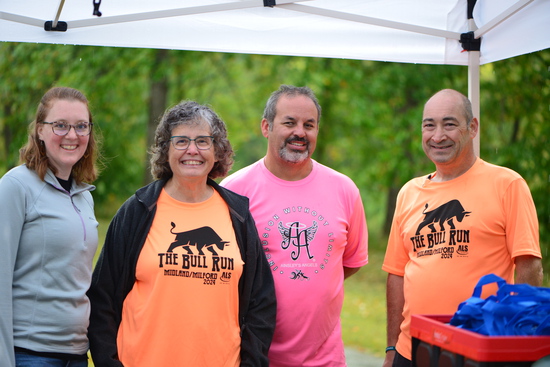 View Race Course Photos in new tab