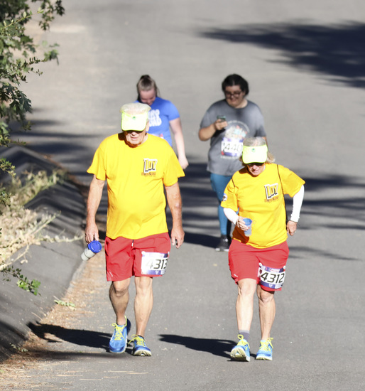 View Race day photos in new tab
