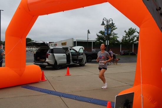 View Finish Line in new tab