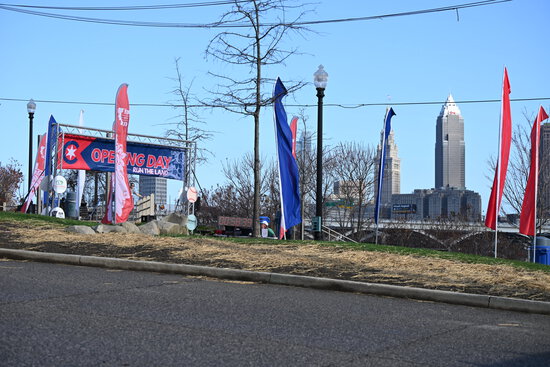 View Finish Line in new tab