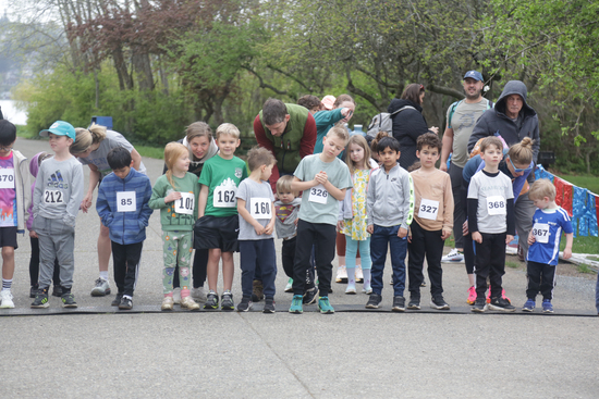 View Earth Day Run 2025 Pictures in new tab