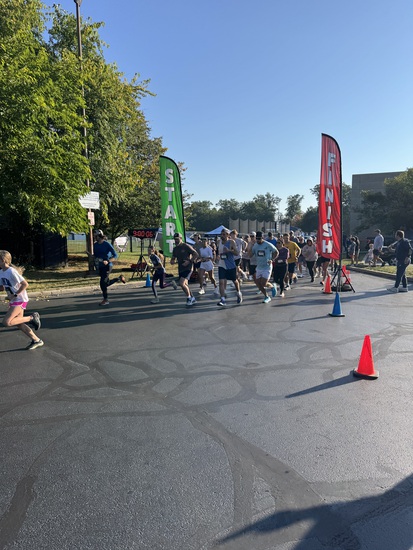 View Pre race & Start Line in new tab