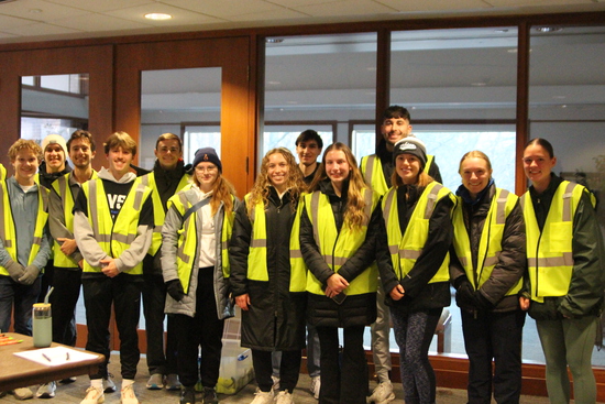 View Pre/Post Race in new tab