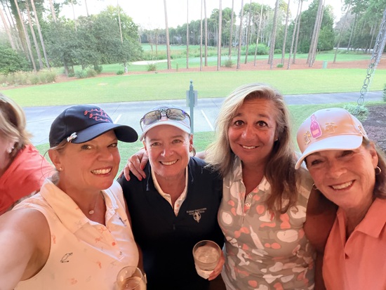 View photos in new tab