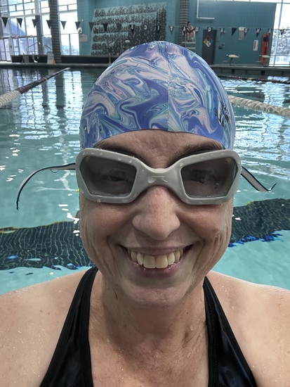 View photos in new tab