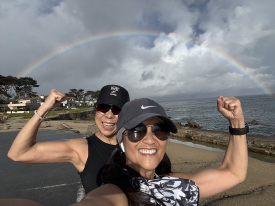 View photos in new tab