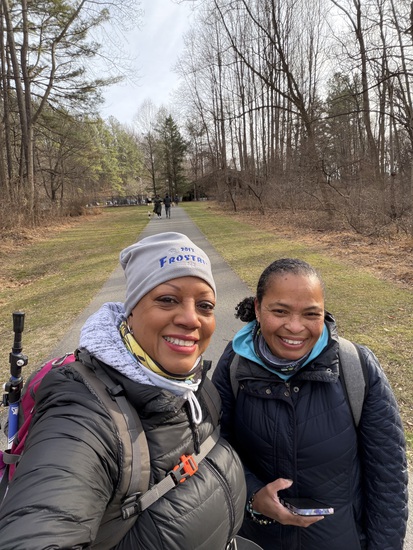 View photos in new tab