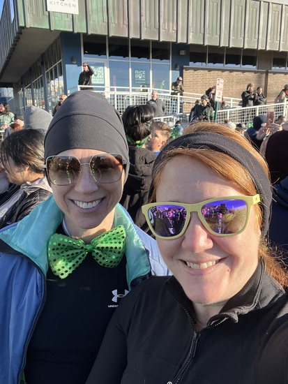 View photos in new tab