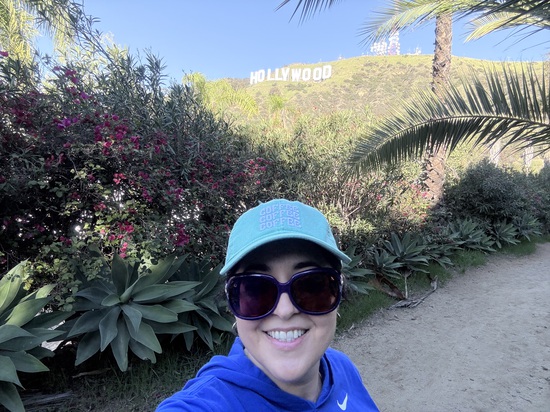 View photos in new tab