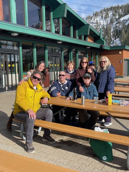 View photos in new tab