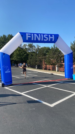 View 5k Finish Line in new tab