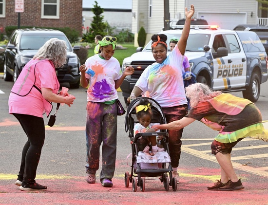 View 2025's Color Run in new tab