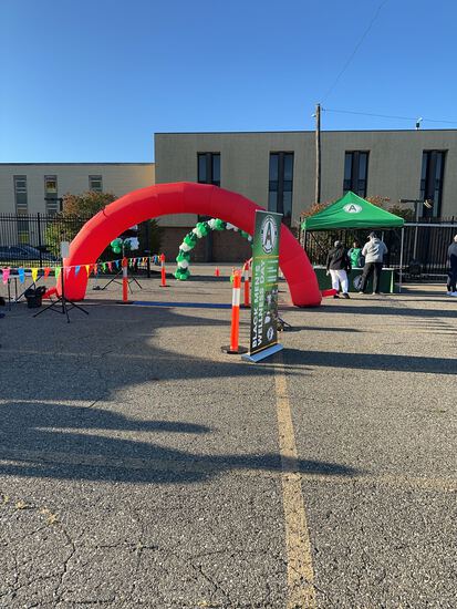 View Race photos in new tab